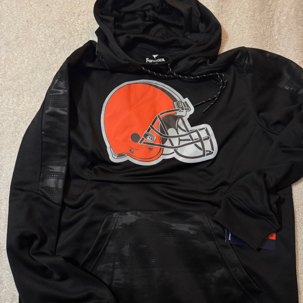 Cleveland Browns Fanatics Brand Sweatshirt / Hoodie